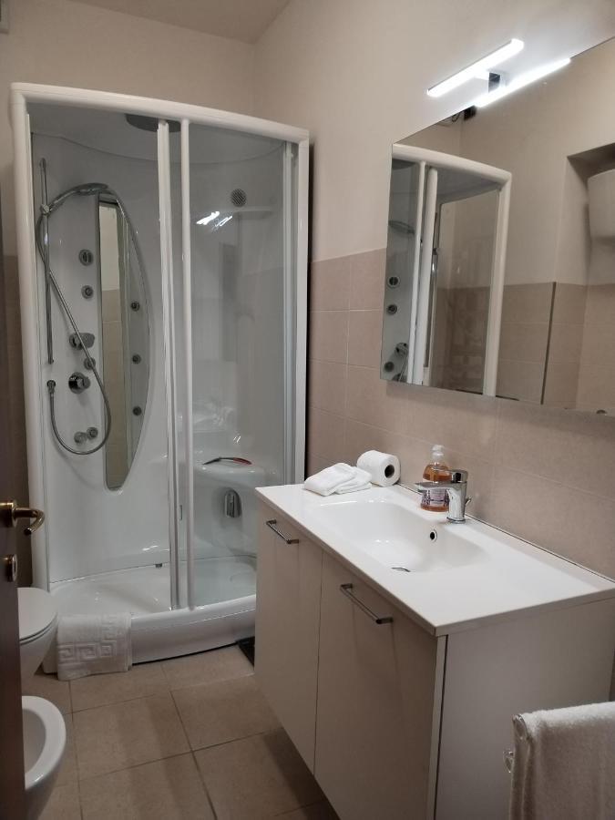 Appartamento Cisterna 33 圣吉米纳诺 外观 照片